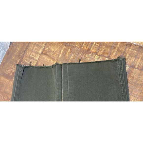 J Brand Suvi Photo Ready Mid-Rise Utility Pant (Green) Cut-off Size 24 - Picture 8 of 9